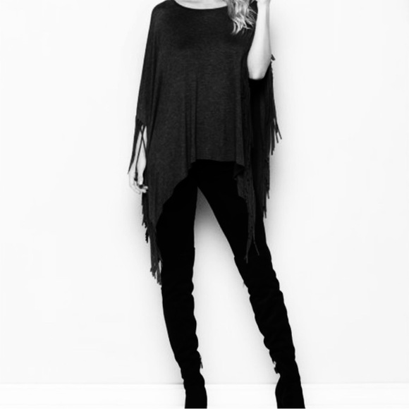 NEW Acting Pro Black Fringe Edge Hem Lightweight Boho Bohemian Rayon Poncho S - Picture 2 of 4